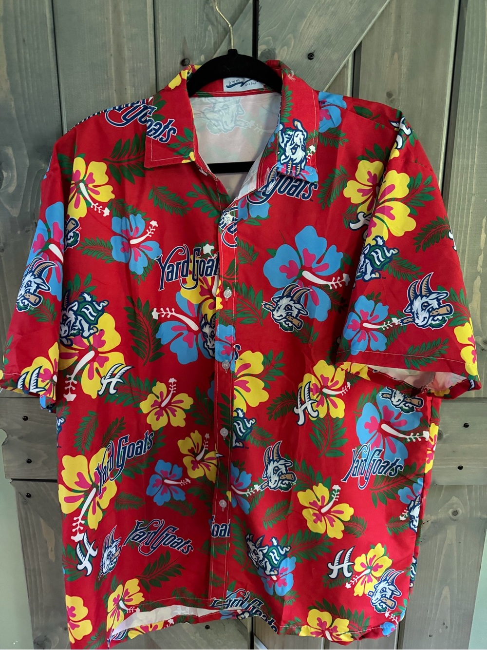 Hartford Yard Goats Hawaiian Shirt Men’s XL Red Floral MiLB Baseball Button Up